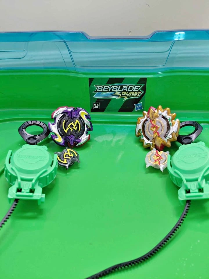 Hasbro Beyblade Burst Turbo Slingshock Eclipse Battle Set