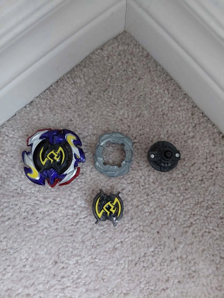 Hasbro Beyblade Burst Turbo Slingshock Eclipse Battle Set - photo 4