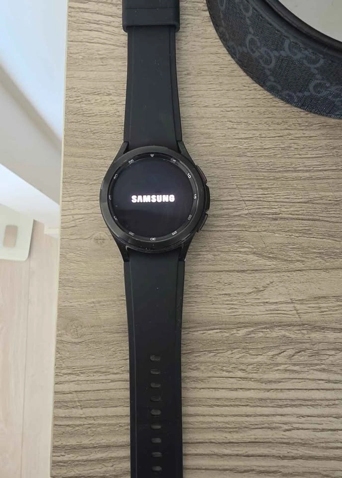 Samsung Galaxy Watch4 Classic