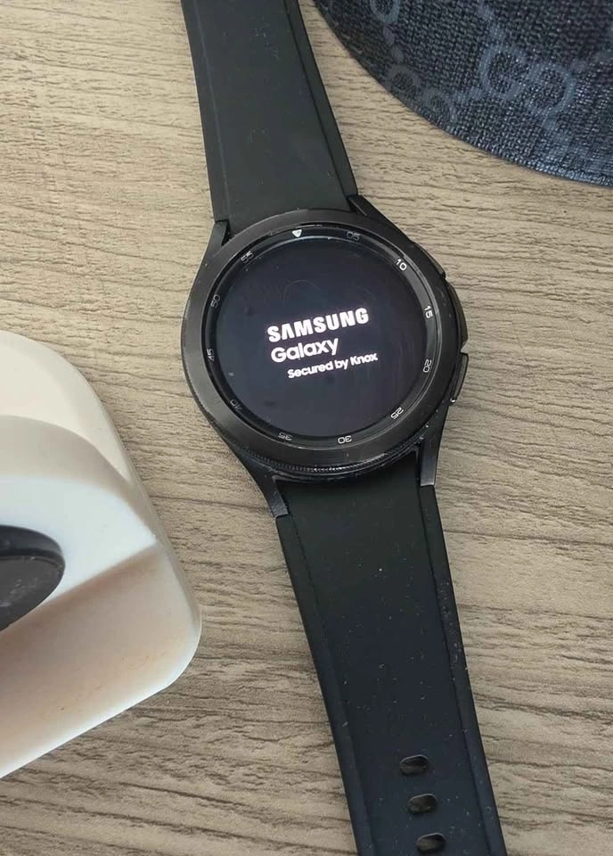 Samsung Galaxy Watch4 Classic - photo 3
