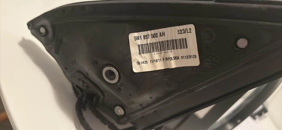 OEM VW Tiguan Passenger Side Mirror 2009-2017 - photo 3