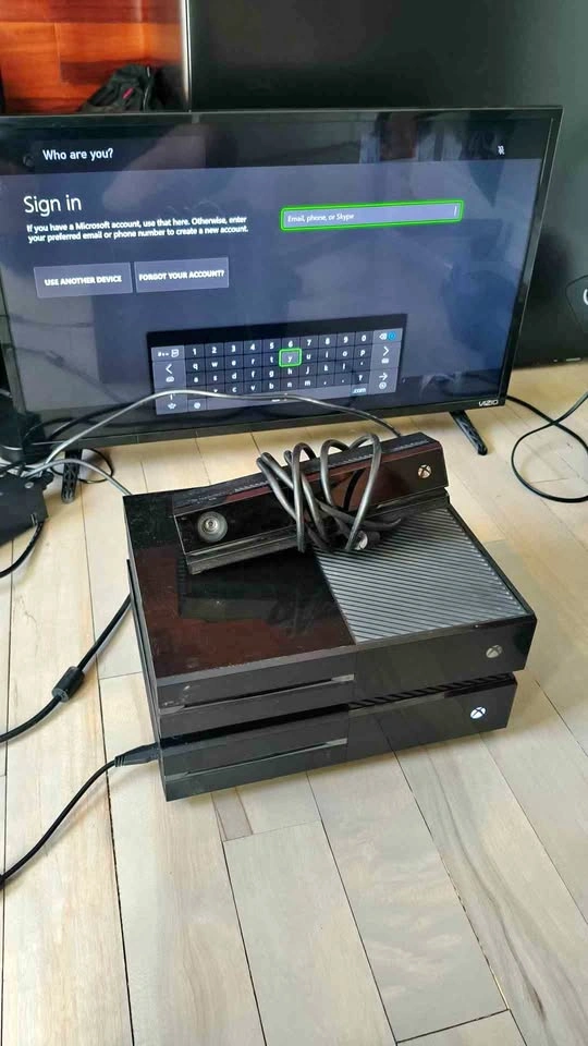 2 Xbox One Consoles