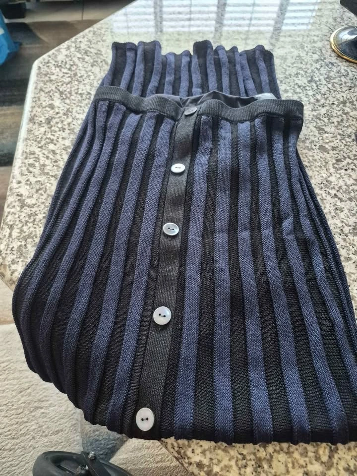 Babaton Ribbed Button-Front Skirt - photo 2