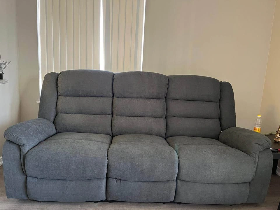 Harper Recliner Sofa – Grey – Excellent Condition - photo 2