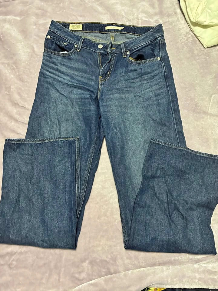 Levi’s jeans