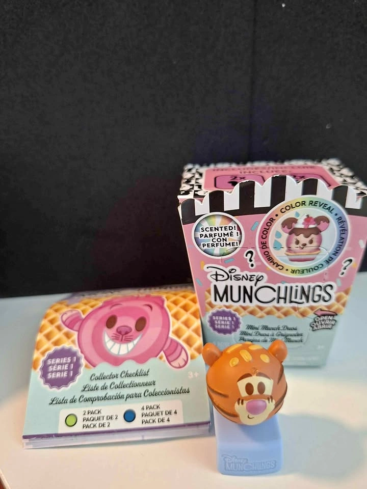 Disney Munchlings Mini Munch Duos Series 1 Tigger