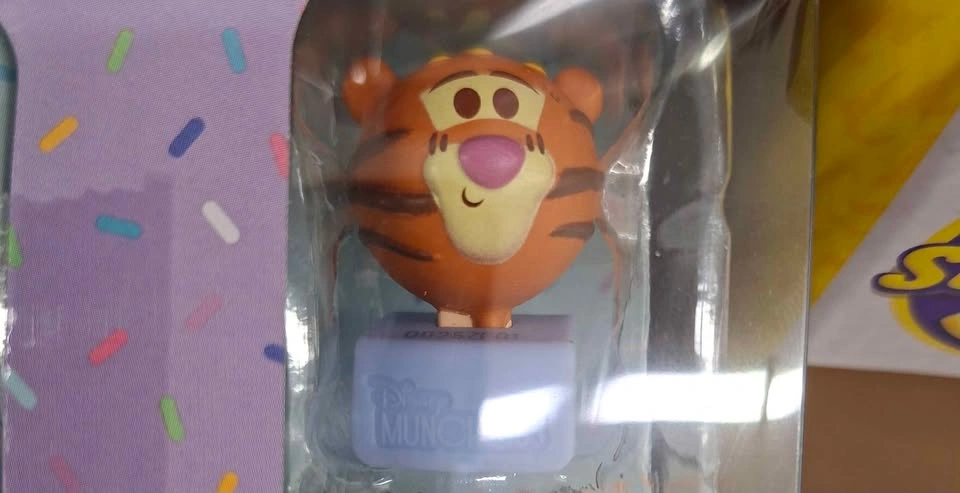 Disney Munchlings Mini Munch Duos Series 1 Tigger - photo 4