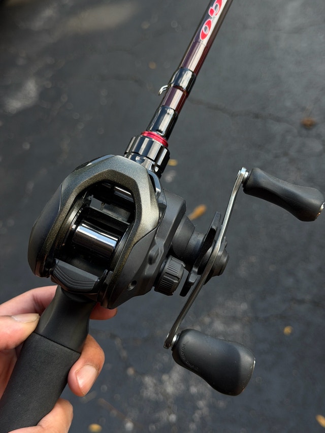 Baitcasting Combo - Shimano Caius + Daiwa Fuego - photo 2