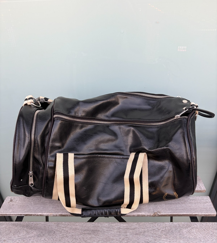 Fred Perry Classic Retro Barrel Duffle Black Bag
