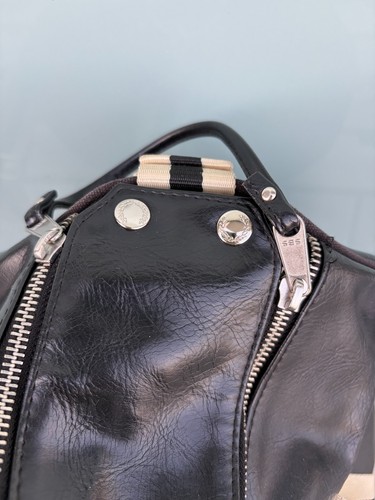 Fred Perry Classic Retro Barrel Duffle Black Bag - photo 5