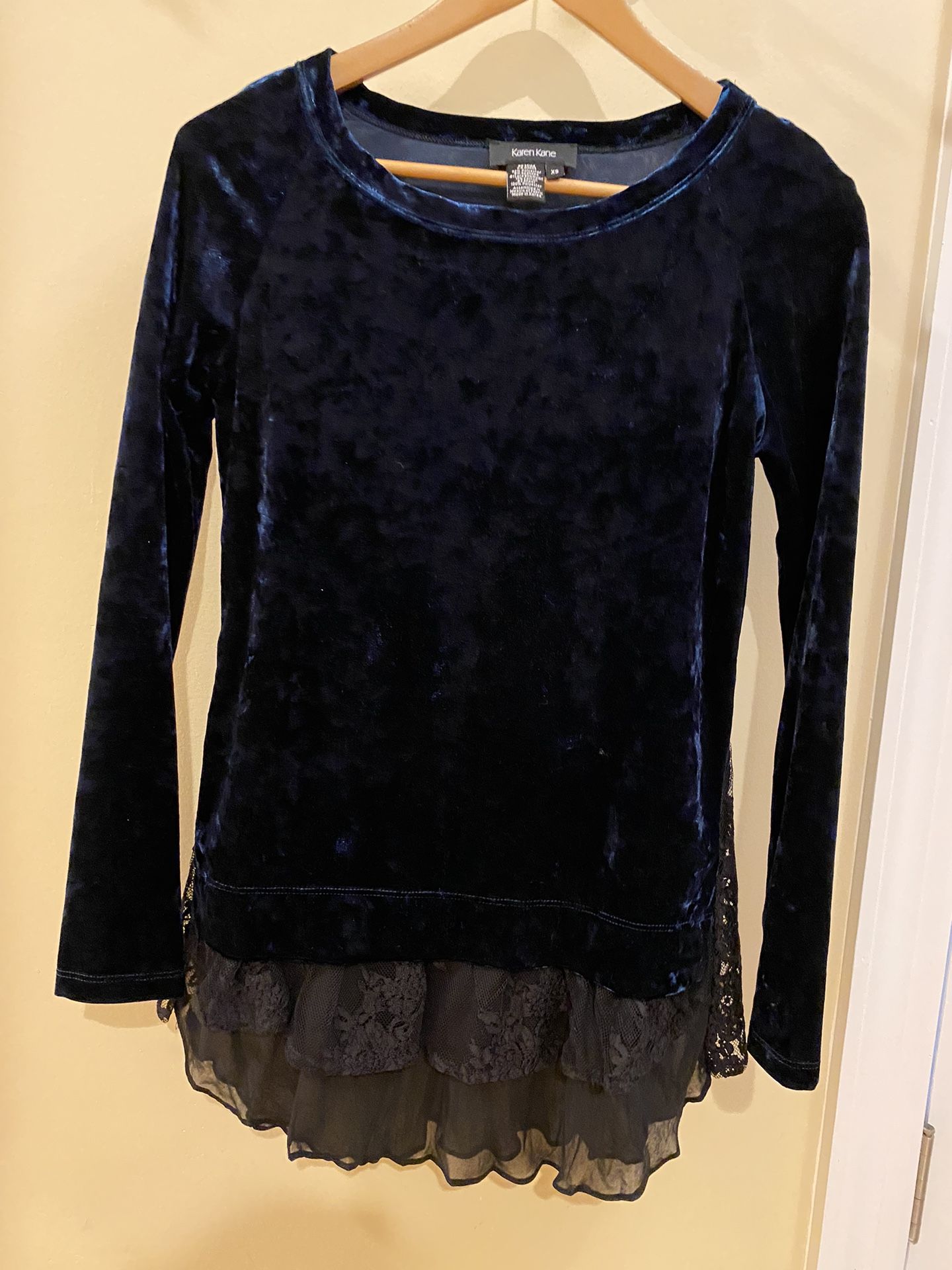 Women’s Long Sleeve Velvet/Velour Top - PRICE DROP