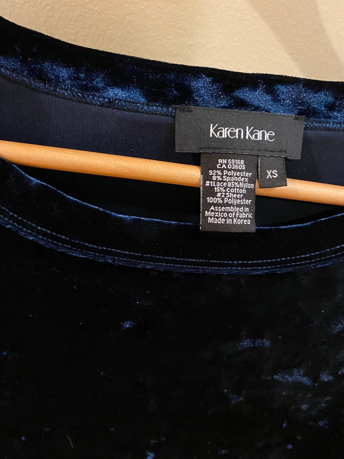 Women’s Long Sleeve Velvet/Velour Top - PRICE DROP image indicator(2)