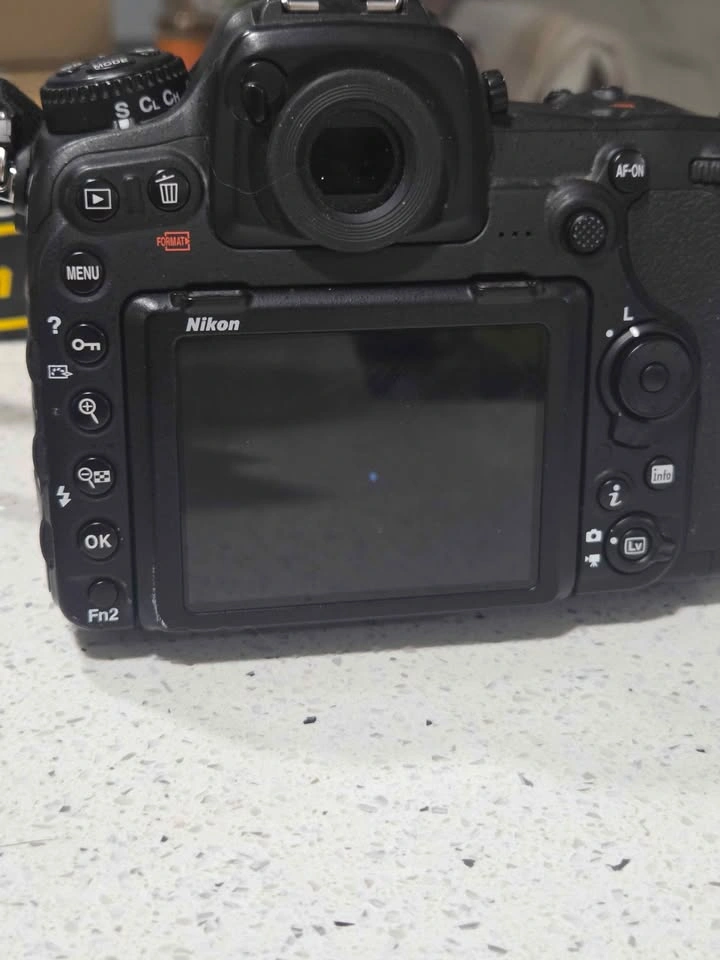 Nikon D500 Wildlife & Sports Photography Kit (MINT) - photo 3