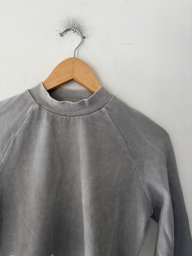 Kith Women's Cropped Sweatshirt Size XS - photo 3