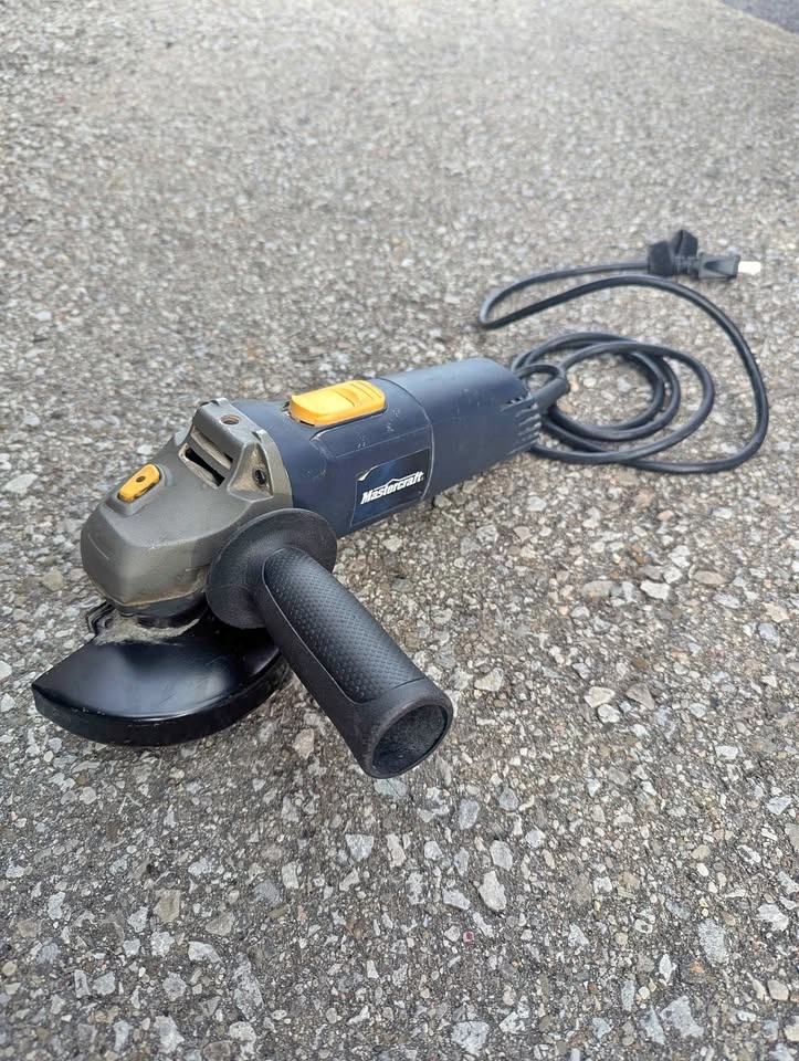 Mastercraft Grinder