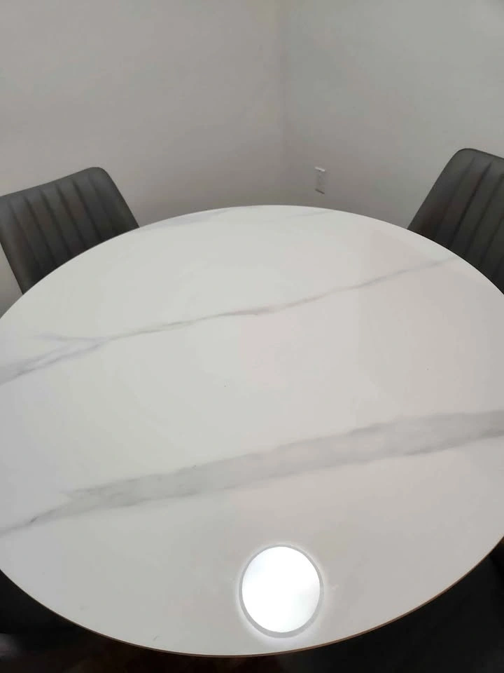 Dining table and chairs - photo 2