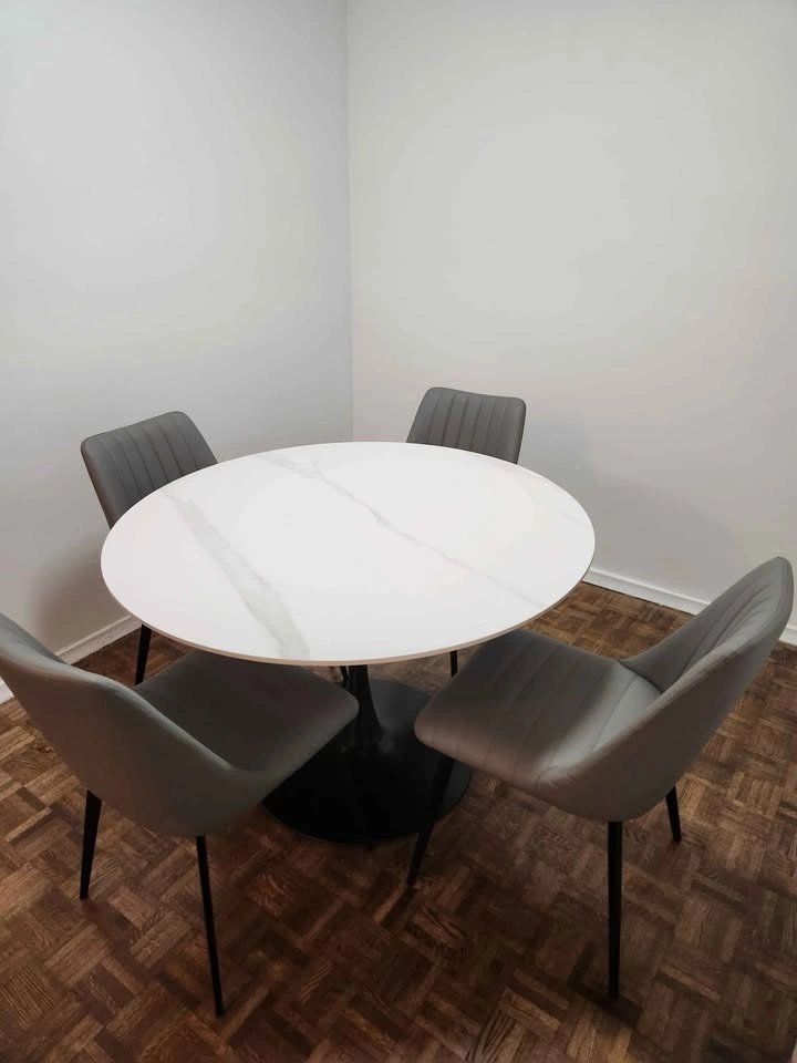Dining table and chairs - photo 3