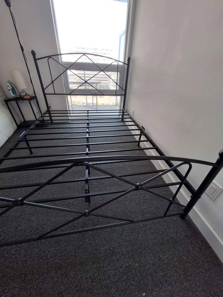 Queen Bed Frame - photo 3