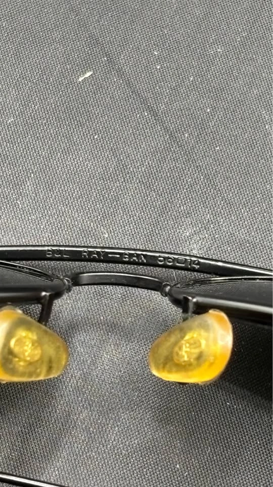 Vintage B&L Ray-Ban USA Black Laramie Aviators (56mm) w/ Case - photo 4