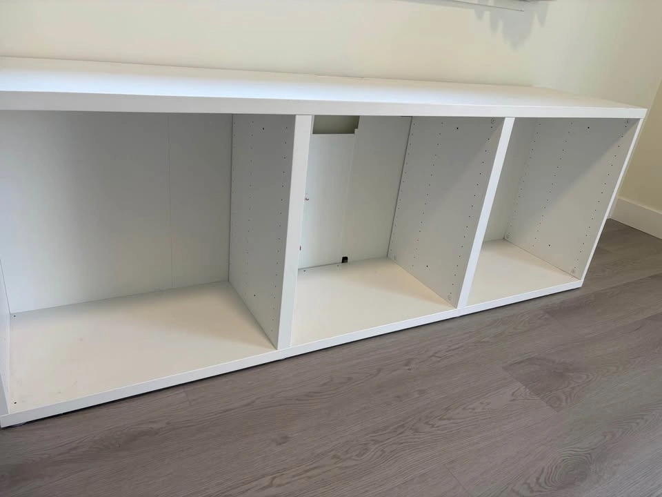 IKEA BESTÅ TV Bench - photo 2