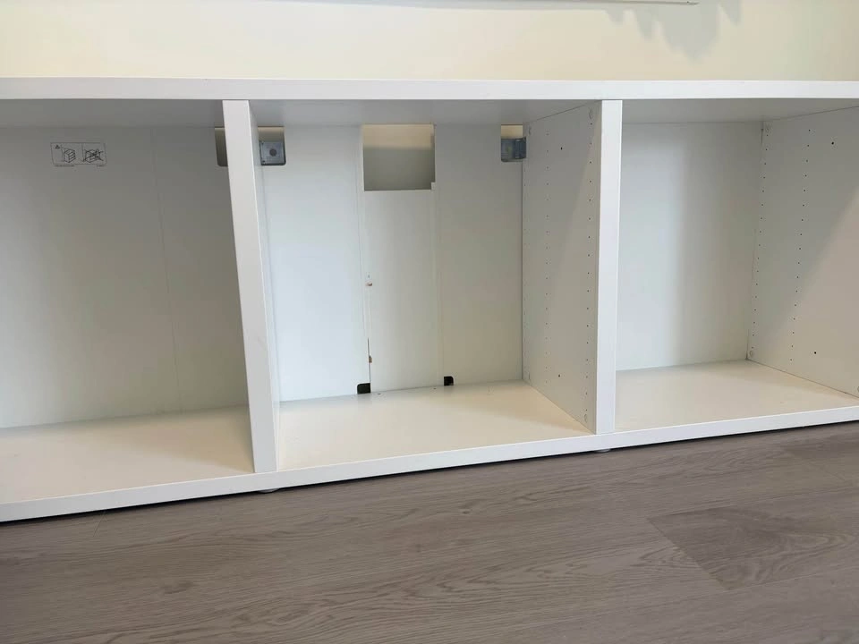 IKEA BESTÅ TV Bench - photo 4