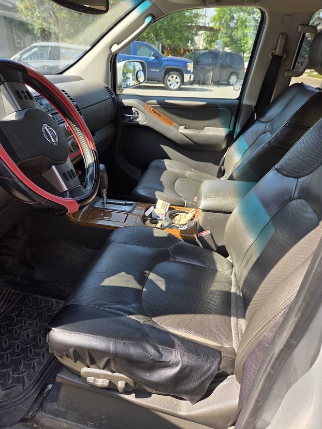 2005 Nissan Pathfinder - photo 5