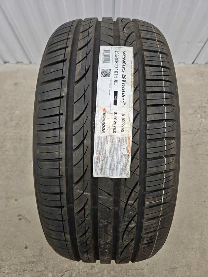 Hankook All Season Tire 255/40R20