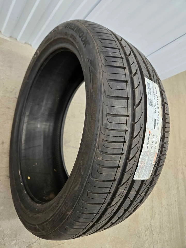 Hankook All Season Tire 255/40R20 - photo 5