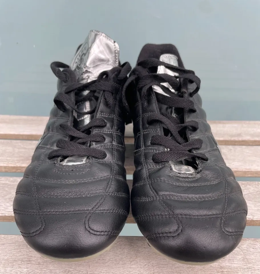 Vintage 2002 NIKE TIEMPO PRO LEATHER SOCCER CLEATS SIZE 10.5 - photo 2