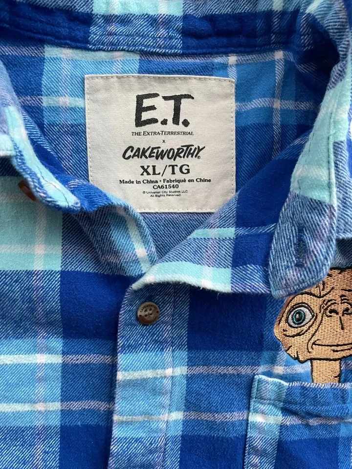 Cakeworthy ET Phone Home + Star Wars Plaid Flannel Shirt XL - photo 3