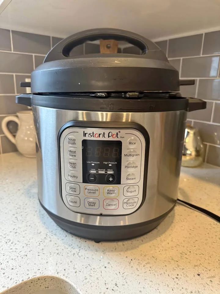 Instant Pot Duo 7-in-1 Multi-Use Pressure Cooker – Never Used thumbnail