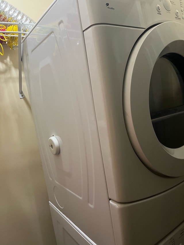 Whirlpool 7.4 Cu. Ft. Electric Dryer – WED5605XW - photo 2
