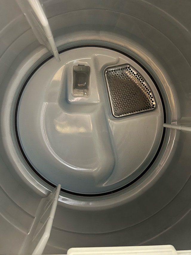Whirlpool 7.4 Cu. Ft. Electric Dryer – WED5605XW - photo 3