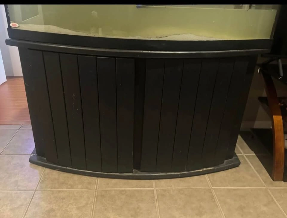 4 Foot Aquarium and Stand - photo 2