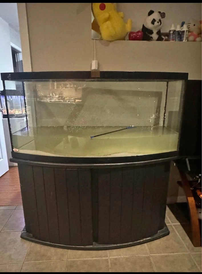 4 Foot Aquarium and Stand - photo 3