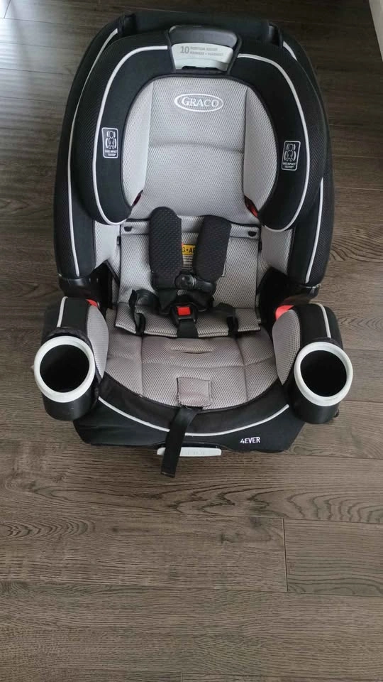Graco 4Ever DLX 4-in-1 Car Seat - photo 2