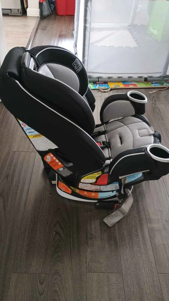 Graco 4Ever DLX 4-in-1 Car Seat - photo 3
