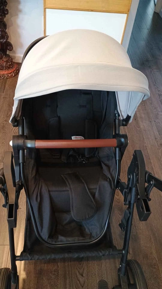 Semi-new baby stroller - photo 2