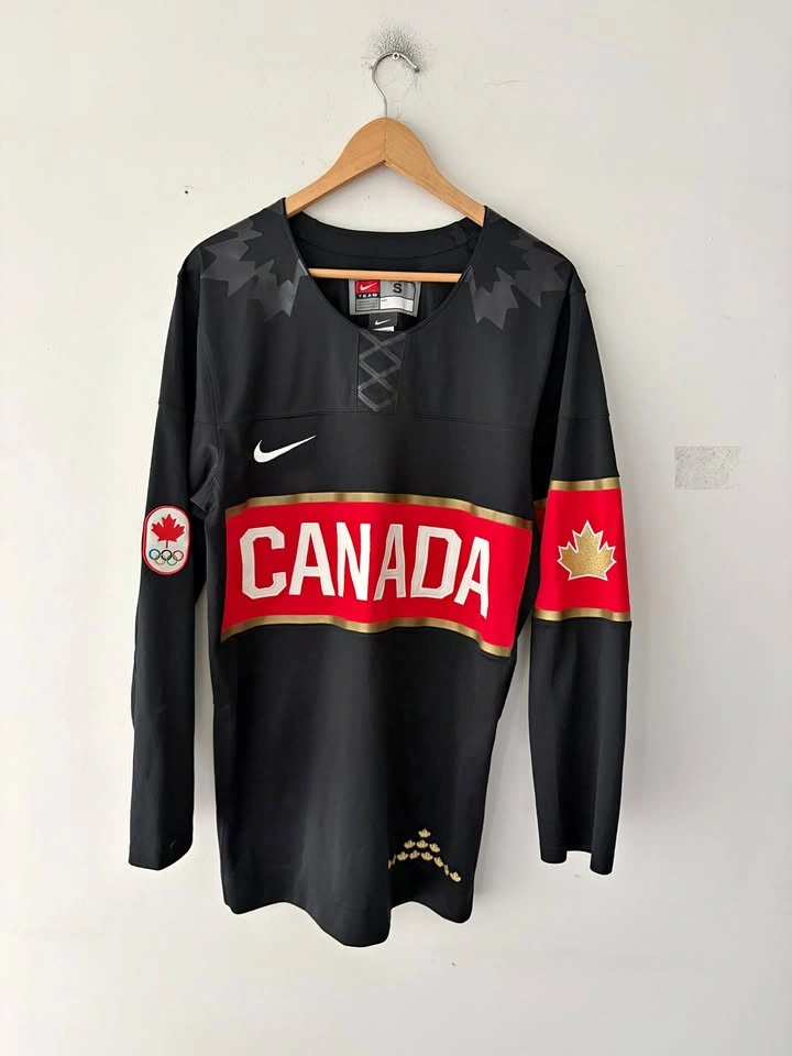 Nike Team Canada National Hockey 2014 Sochi Olympics Black Jerse