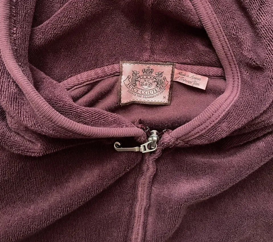 Vintage Juicy Couture "Juicy Made Me Do It" Hoodie Size M - photo 3