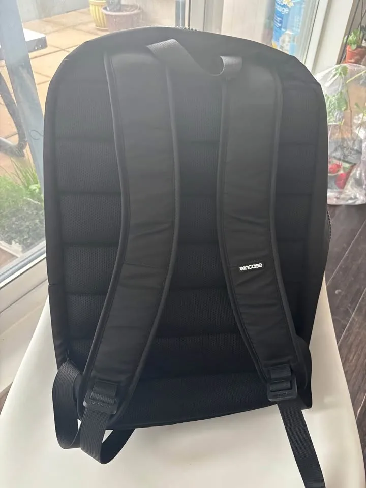 New Incase Compass Backpack - Black image indicator(4)