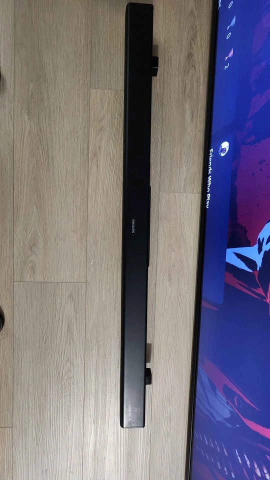 LG 65" 4K Commercial Display + Philips Soundbar & Mount - photo 2