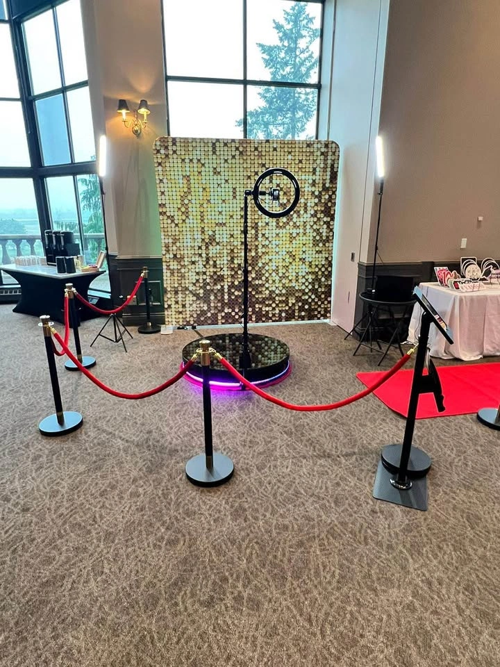 360 Photo Booth with Infinity LED Glass Platform 45.3” - photo 3