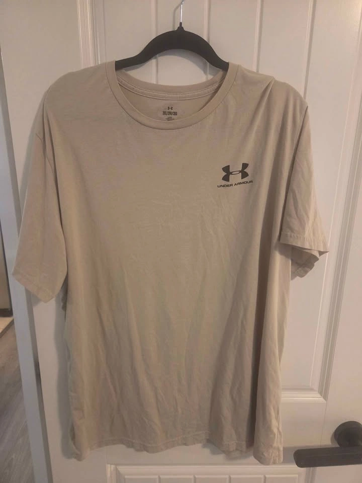 Under Armour T-shirts - photo 3