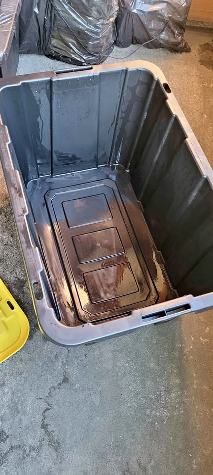 Yellow top box