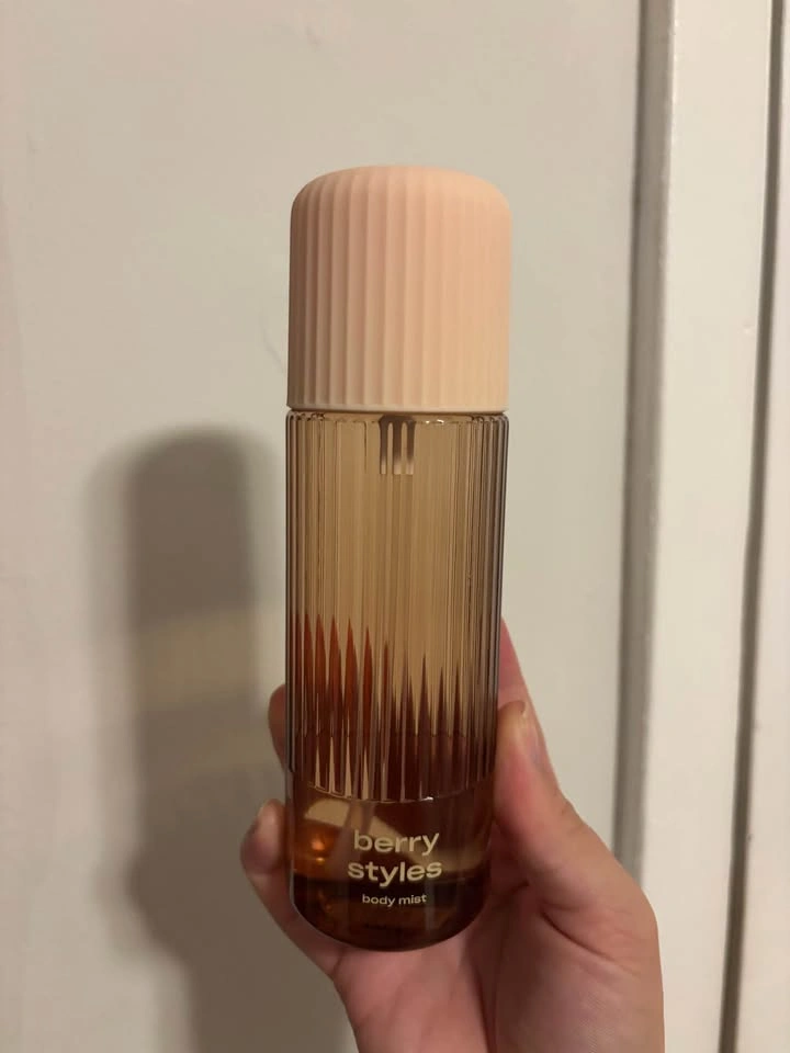 Snif Berry Styles body mist