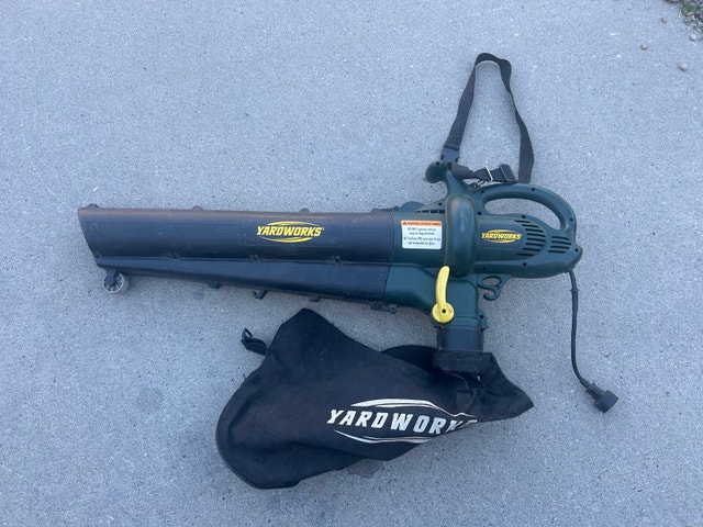 Yardworks Electric Autumn Fall Leaf Blower Mulch Vacuum wt Bag - photo 2