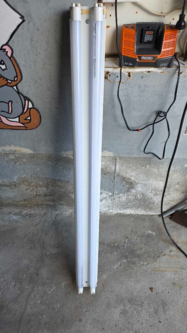 Luminus LED Shop Light - photo 2
