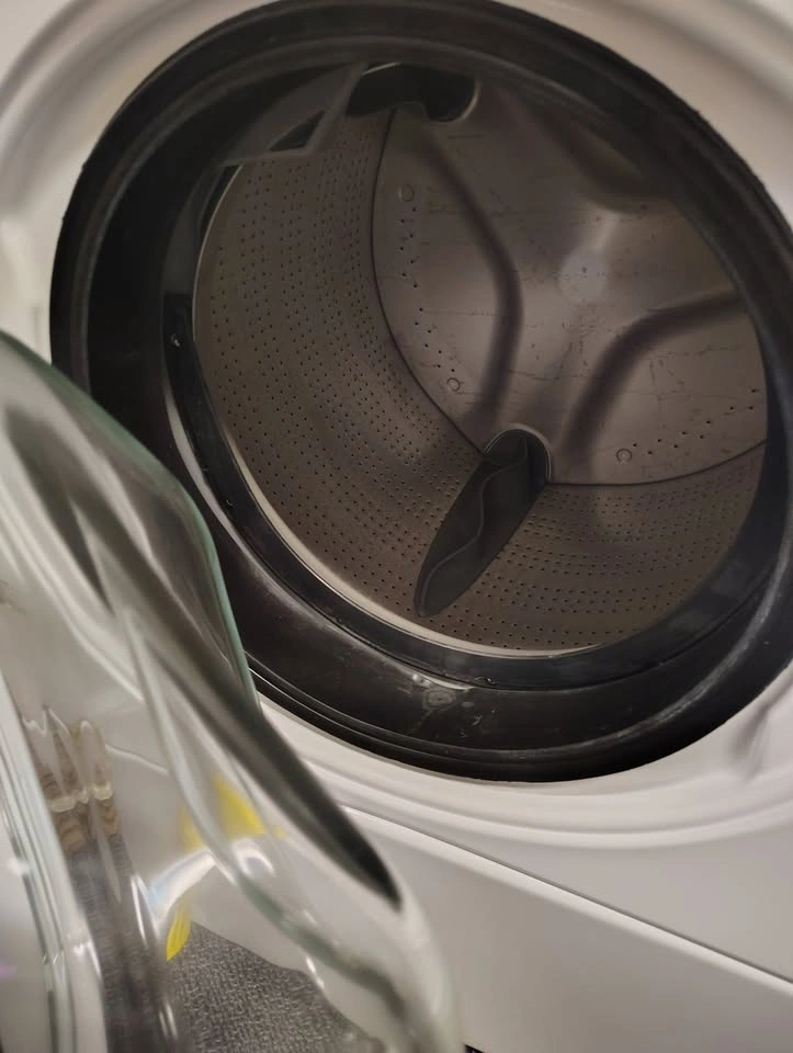Speed Queen® Commercial FF7 3.5 Cu. Ft. White Front Load Washer - photo 5