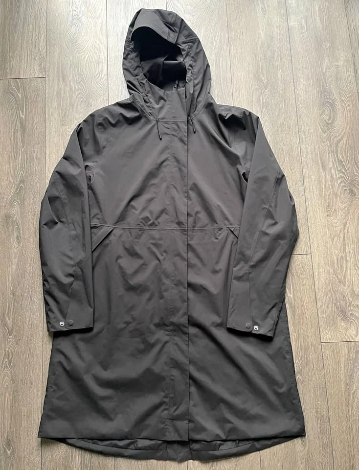Patagonia Yosemite Falls H2NO Women's Rain Jacket Parka Size XL